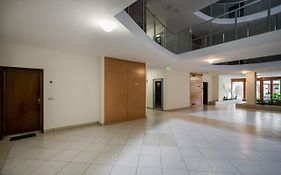 Apartment Downtown Karpat 9